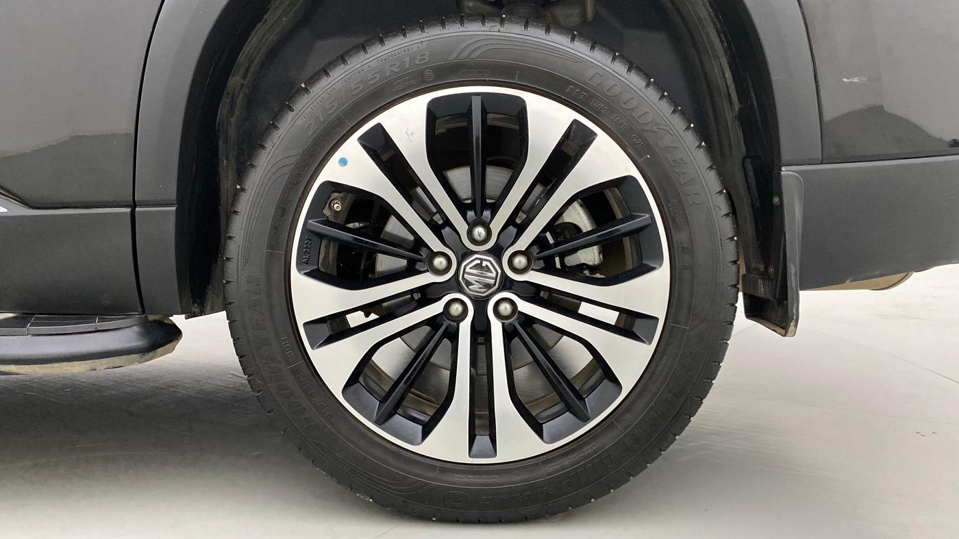 2021 MG HECTOR PLUS SHARP CVT, Petrol, Automatic, 13,555 km, Left Rear Wheel