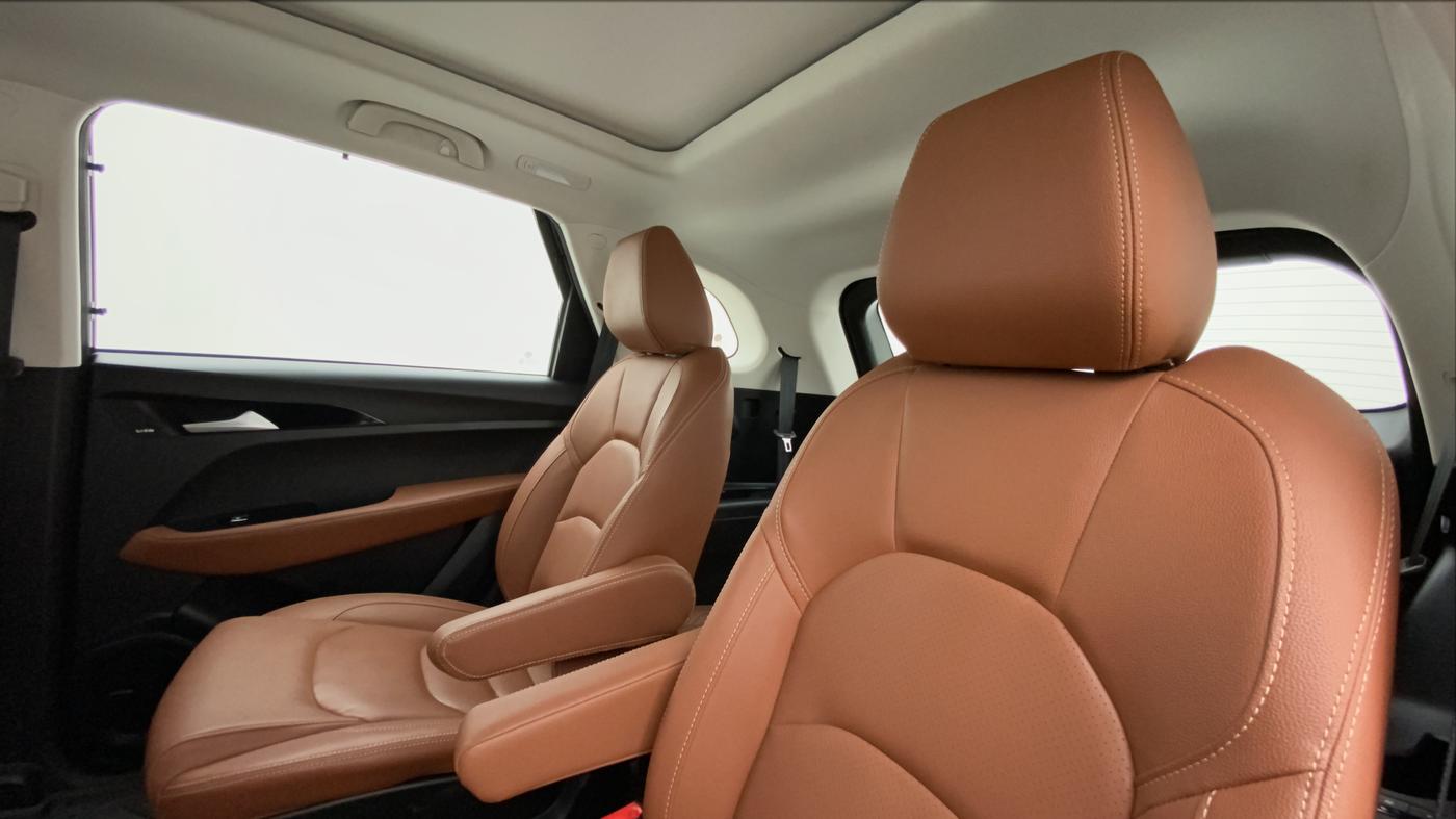 2021 MG HECTOR PLUS SHARP CVT, Petrol, Automatic, 13,555 km, Right Side Rear Door Cabin