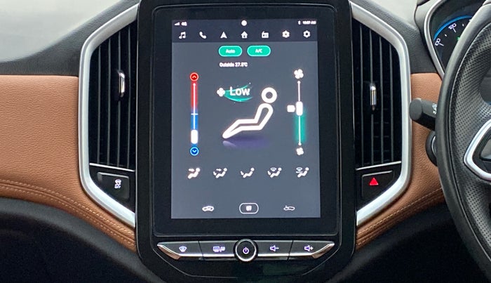 2021 MG HECTOR PLUS SHARP CVT, Petrol, Automatic, 13,555 km, Automatic Climate Control