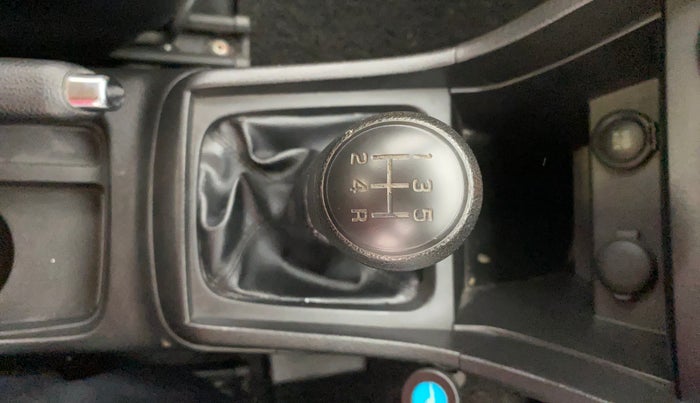 2020 Maruti Vitara Brezza LXI, Petrol, Manual, 41,402 km, Gear Lever