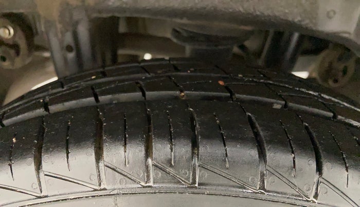 2022 Maruti Alto VXI, Petrol, Manual, 18,803 km, Right Rear Tyre Tread