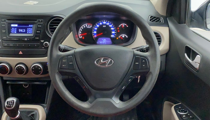 2016 Hyundai Xcent S 1.2, Petrol, Manual, 28,166 km, Steering Wheel Close Up