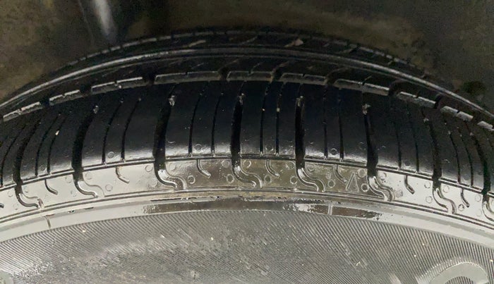 2014 Honda City 1.5L I-VTEC SV, Petrol, Manual, 63,432 km, Right Rear Tyre Tread