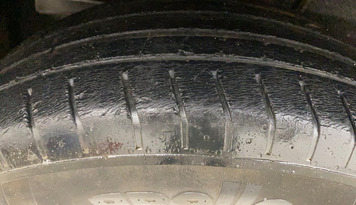 2021 Tata PUNCH ADVENTURE MT, Petrol, Manual, 60,168 km, Right Rear Tyre Tread