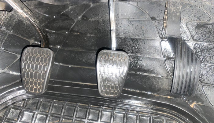 2021 Tata PUNCH ADVENTURE MT, Petrol, Manual, 60,168 km, Pedals