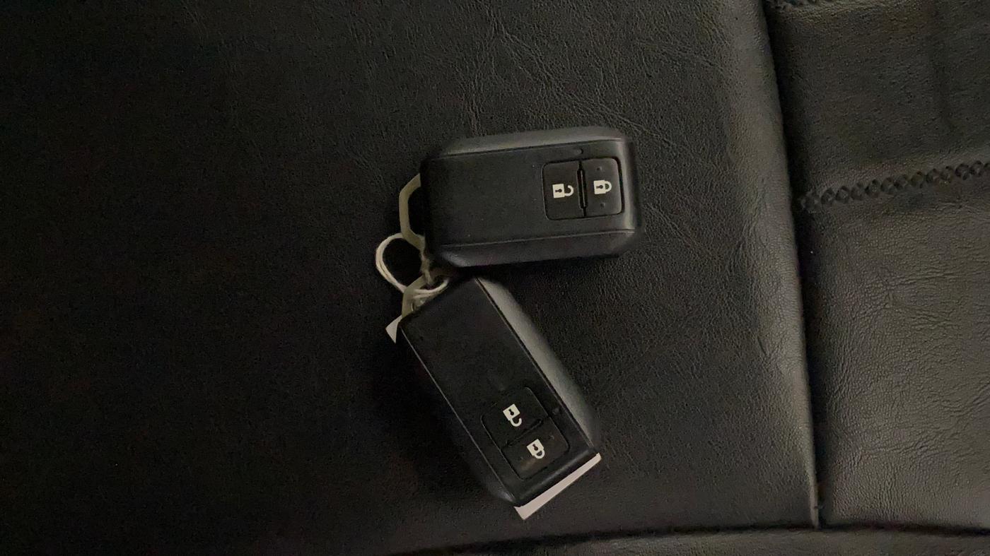 2020 Maruti XL6 ZETA AT, Petrol, Automatic, 85,410 km, Key Close Up