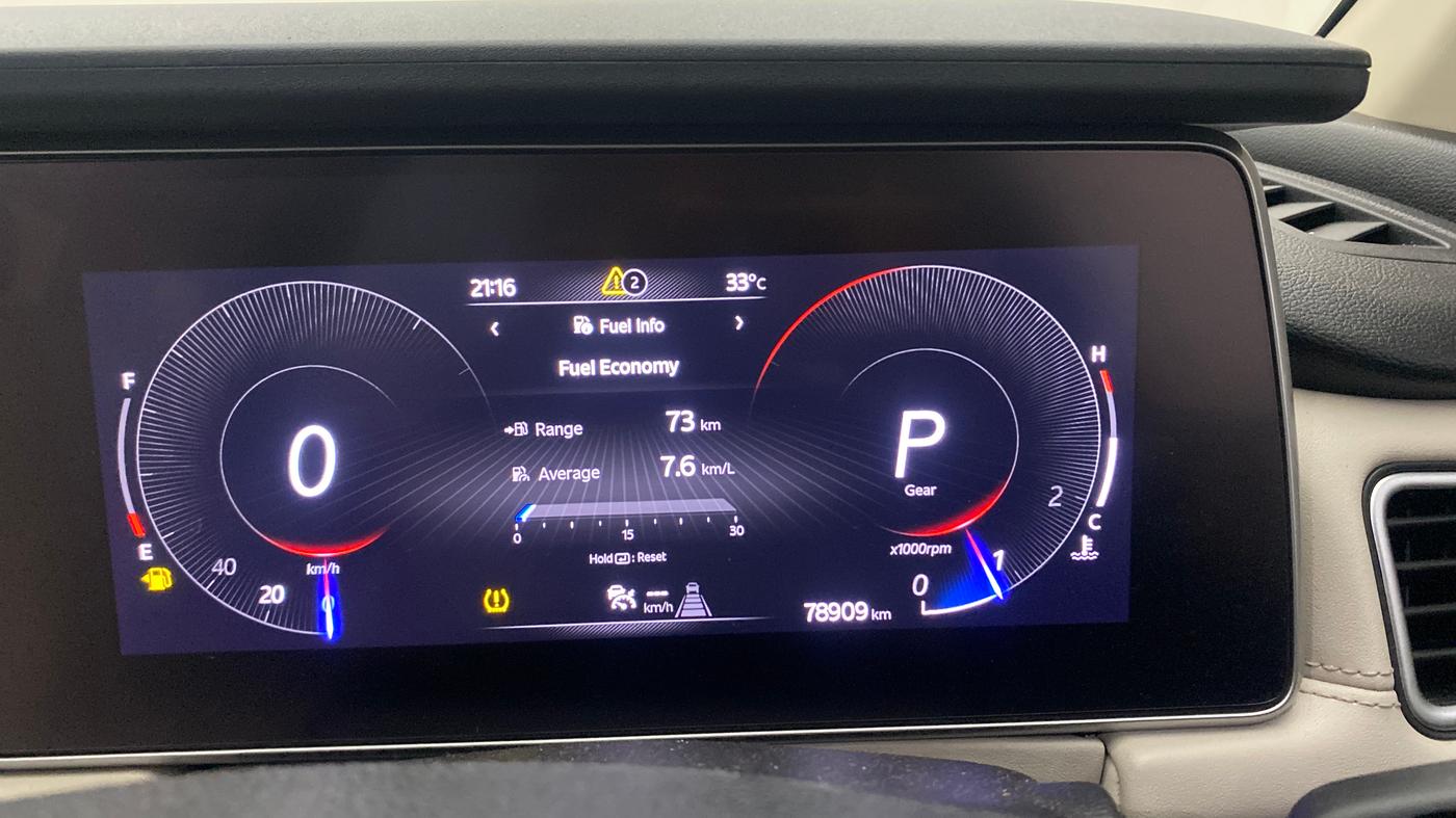 2022 Mahindra XUV700 AX 7 P AT 7 STR, Petrol, Automatic, 78,909 km, Odometer Image