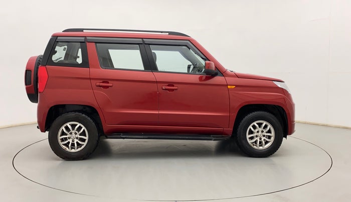 2017 Mahindra TUV300 T8, Diesel, Manual, 75,065 km, Right Side View