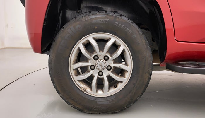 2017 Mahindra TUV300 T8, Diesel, Manual, 75,065 km, Right Rear Wheel