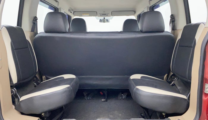 2017 Mahindra TUV300 T8, Diesel, Manual, 75,065 km, Third Seat Row ( optional )