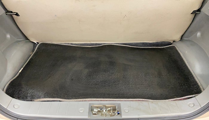 2013 Maruti Alto K10 LXI, Petrol, Manual, 32,789 km, Boot Inside