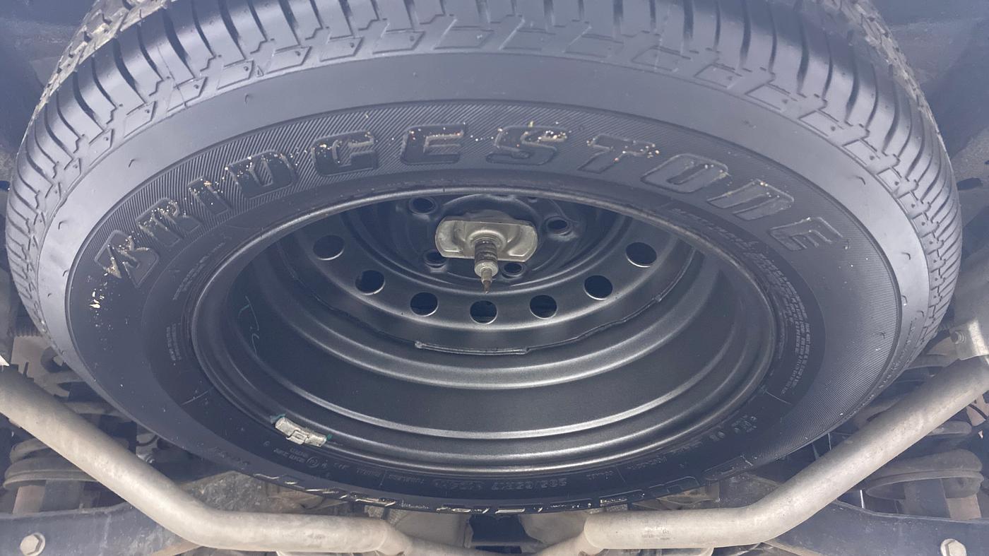 2018 Mahindra XUV500 W9 AT, Diesel, Automatic, 21,861 km, Spare Tyre