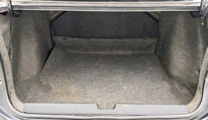2014 Honda City S MT PETROL, Petrol, Manual, 89,117 km, Boot Inside