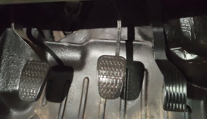 2018 Tata NEXON XZ PLUS DIESEL, Diesel, Manual, 84,058 km, Pedals