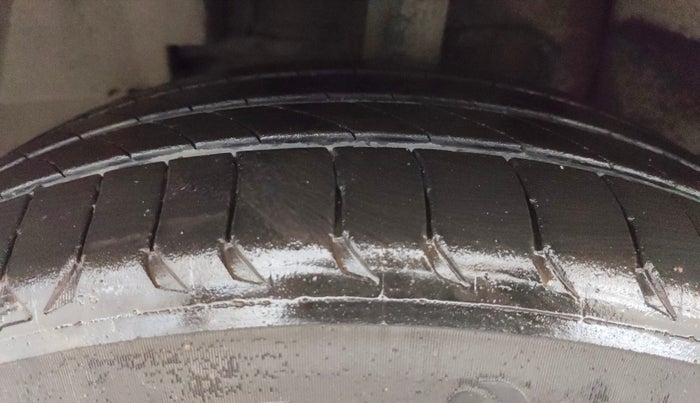 2018 Tata NEXON XZ PLUS DIESEL, Diesel, Manual, 84,058 km, Left Front Tyre Tread