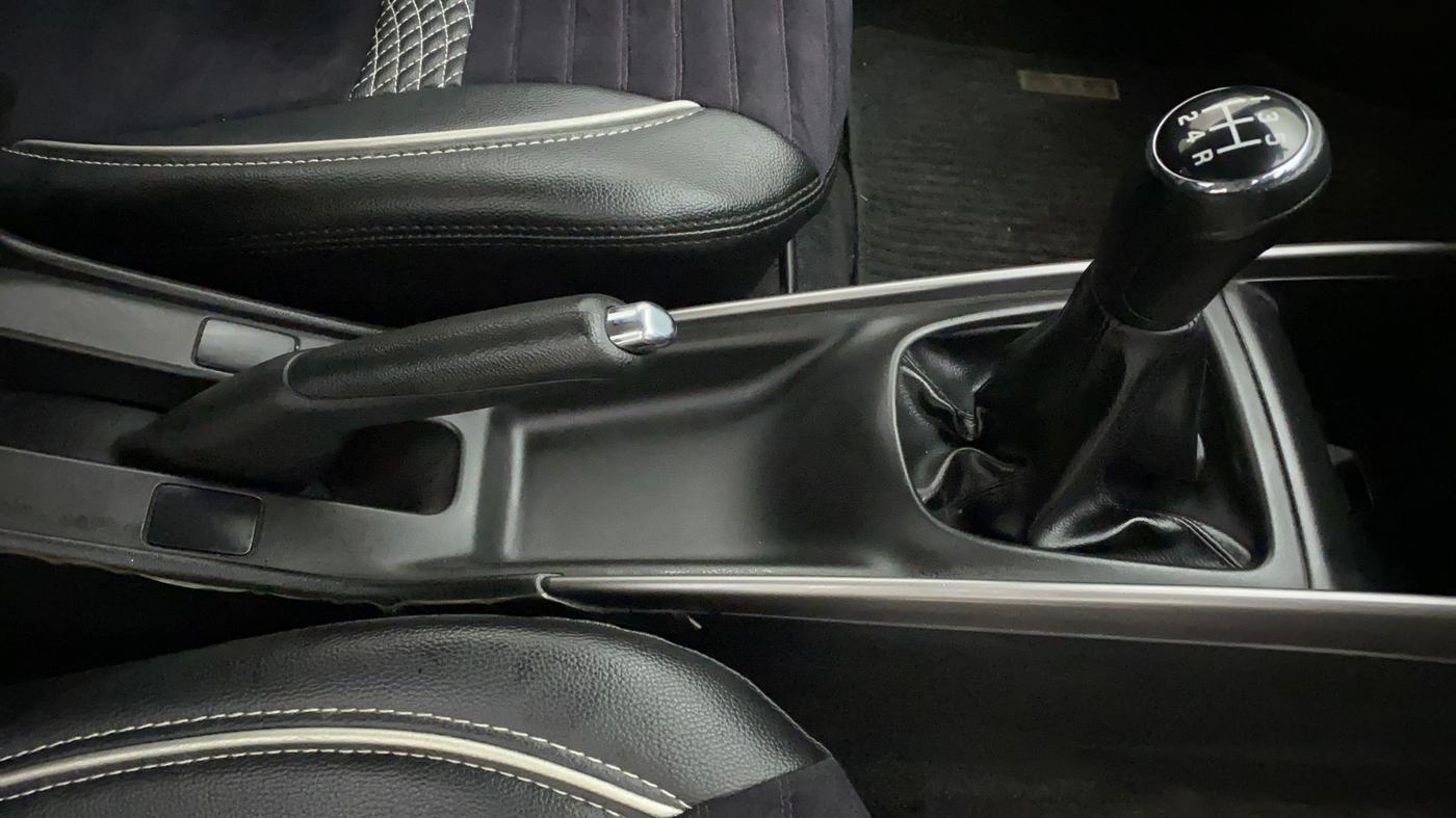 2019 Maruti Baleno ZETA PETROL 1.2, Petrol, Manual, 34,794 km, Gear Lever