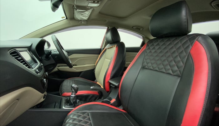 2019 Hyundai Verna 1.6 SX (O) CRDI MT, Diesel, Manual, 42,775 km, Right Side Front Door Cabin