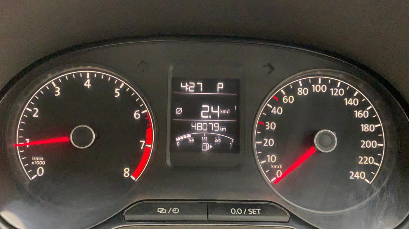 2016 Volkswagen Vento HIGHLINE PETROL AT, Petrol, Automatic, 48,279 km, Odometer Image
