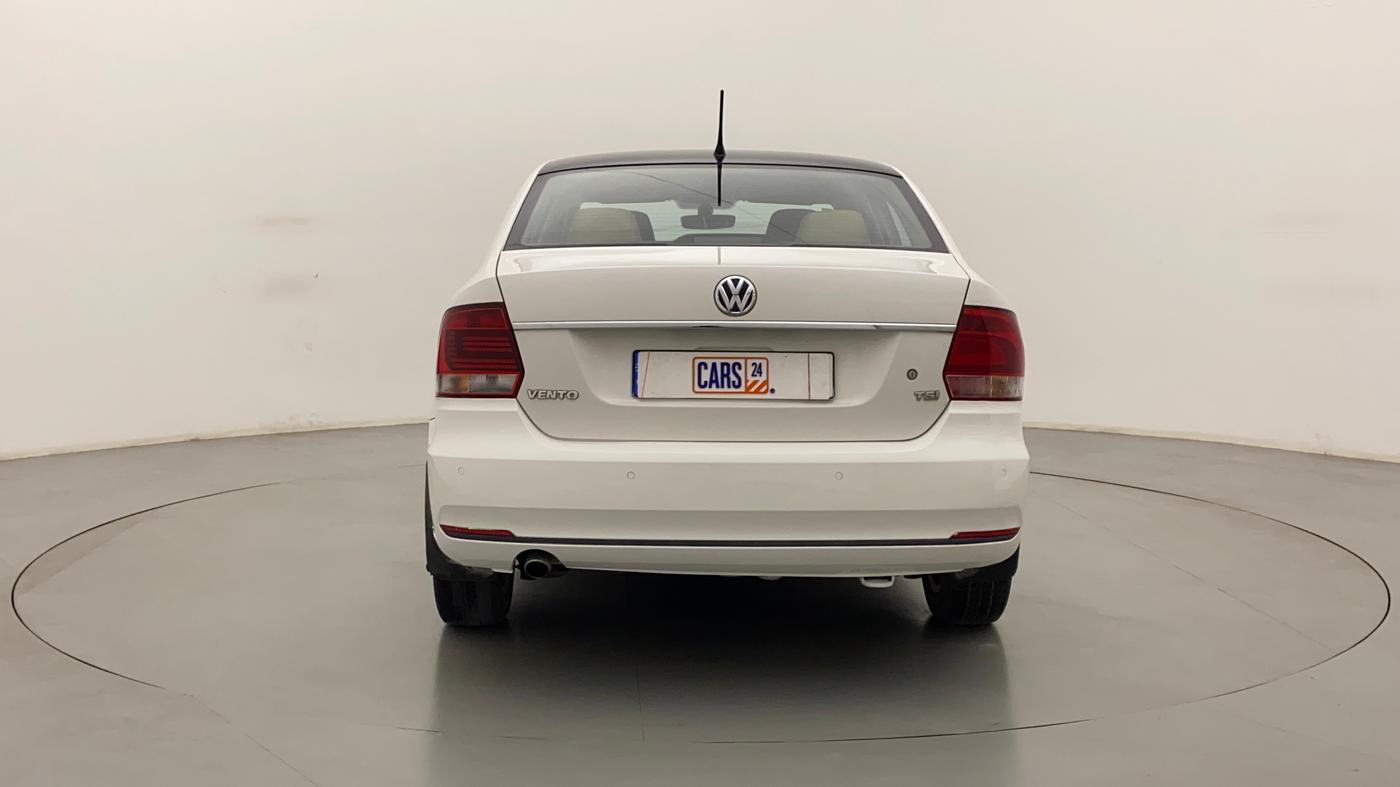 2016 Volkswagen Vento HIGHLINE PETROL AT, Petrol, Automatic, 48,279 km, Back/Rear