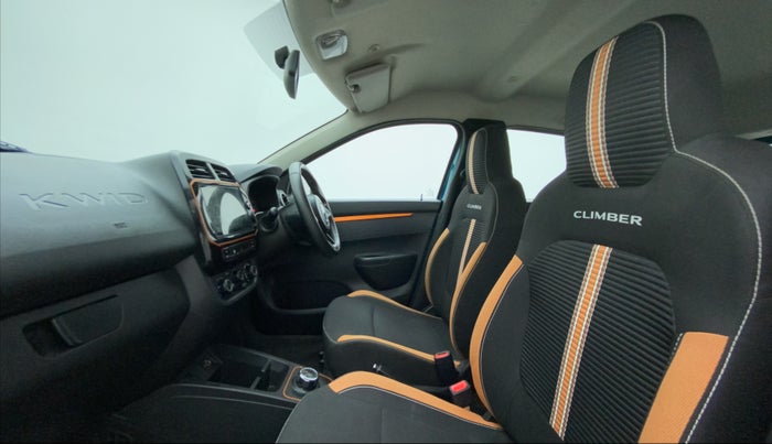 2020 Renault Kwid CLIMBER 1.0 AMT (O), Petrol, Automatic, 19,324 km, Right Side Front Door Cabin
