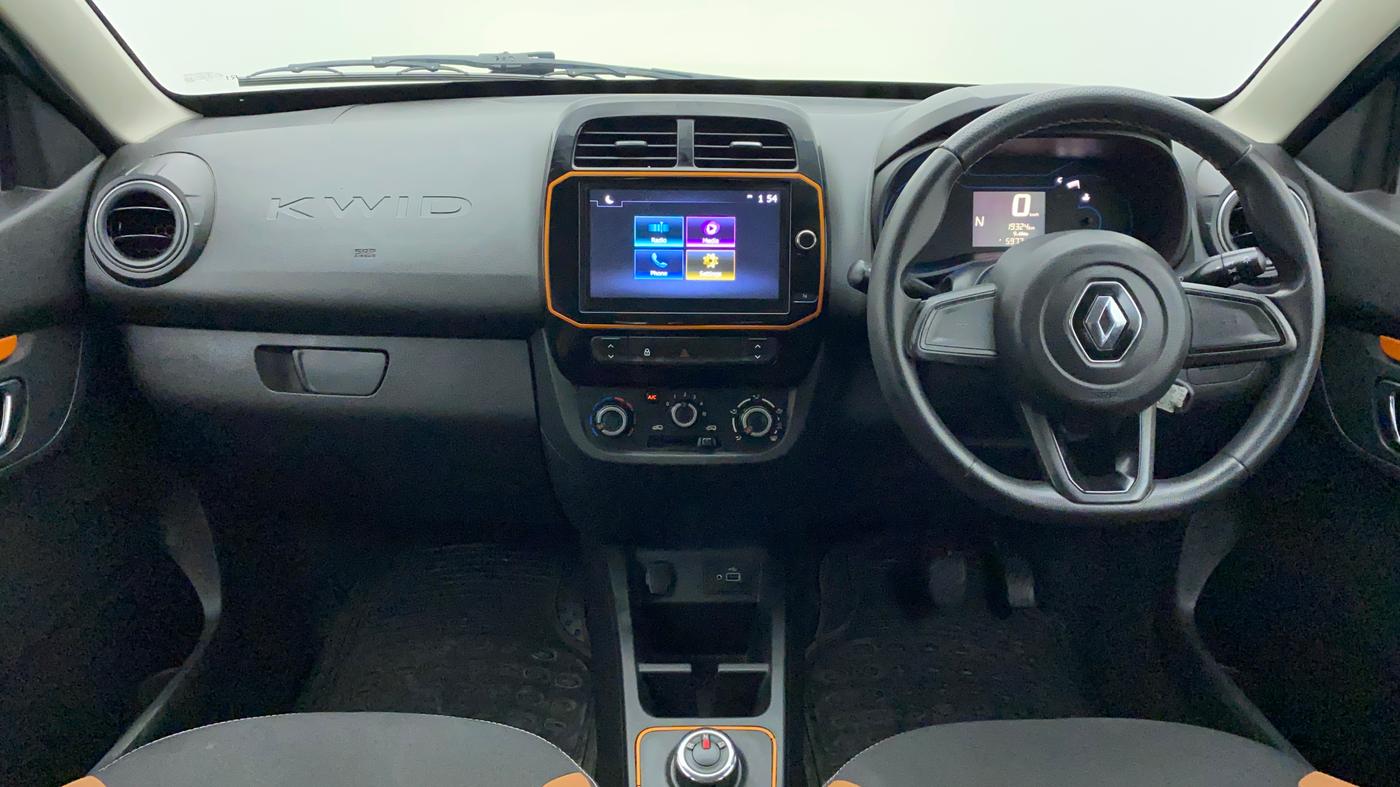 2020 Renault Kwid CLIMBER 1.0 AMT (O), Petrol, Automatic, 19,324 km, Dashboard