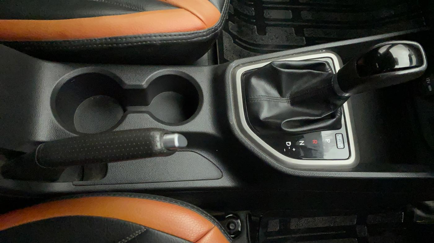 2017 Hyundai Creta SX PLUS AT 1.6 PETROL, Petrol, Automatic, 32,086 km, Gear Lever