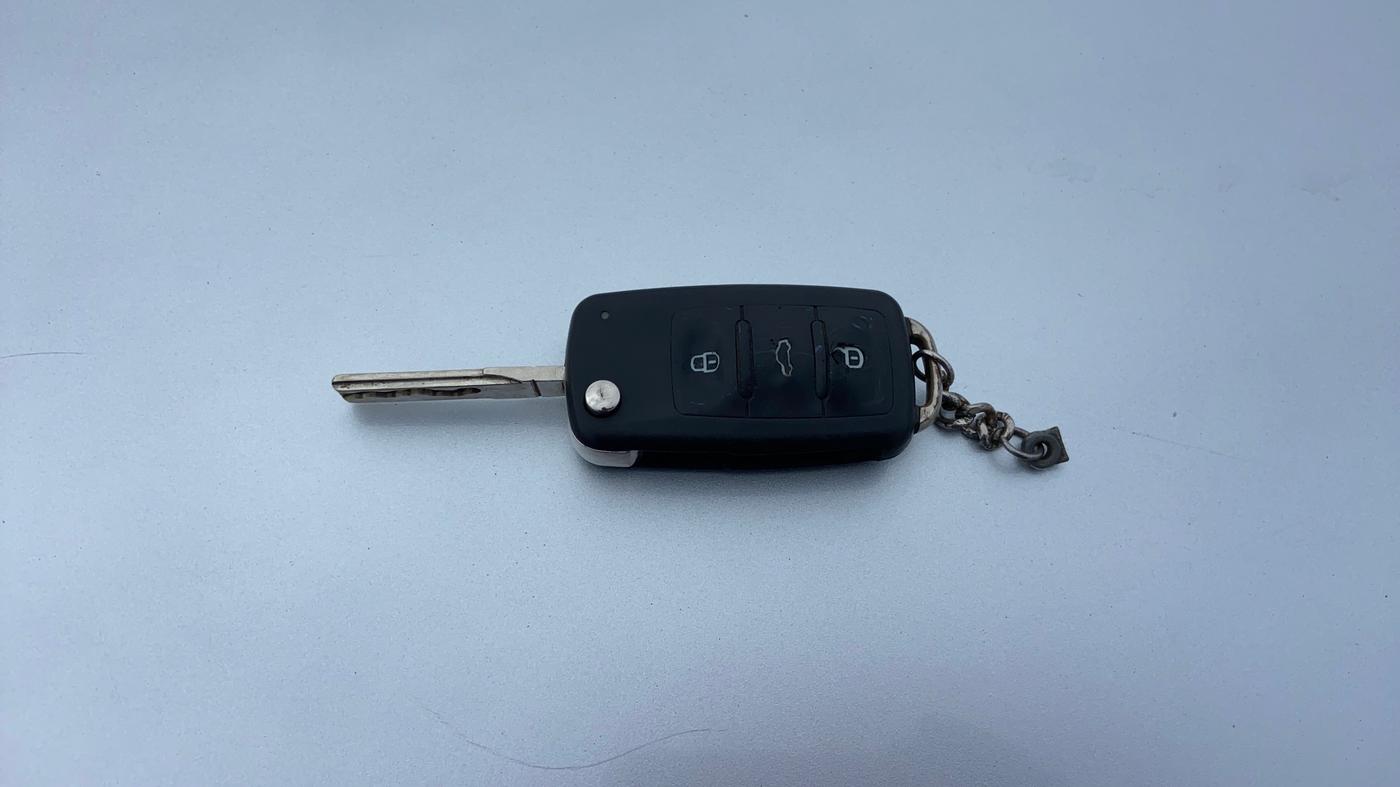2013 Volkswagen Polo HIGHLINE1.2L, Petrol, Manual, 93,335 km, Key Close Up