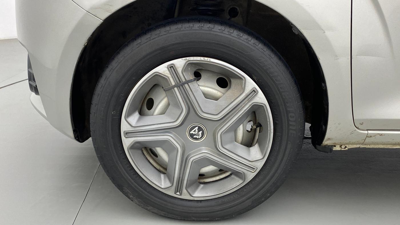 2018 Maruti IGNIS SIGMA 1.2, Petrol, Manual, 56,796 km, Left Front Wheel