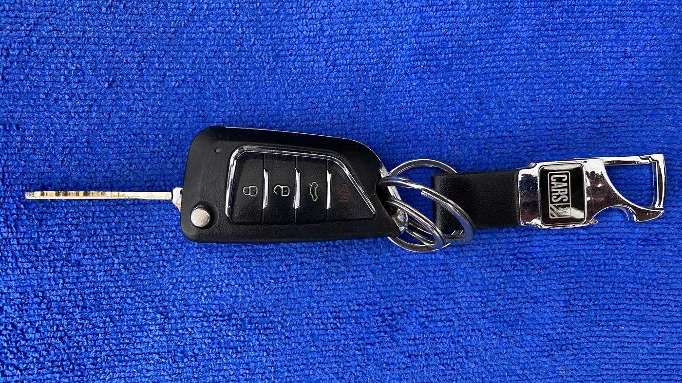 2018 Maruti IGNIS SIGMA 1.2, Petrol, Manual, 56,796 km, Key Close Up