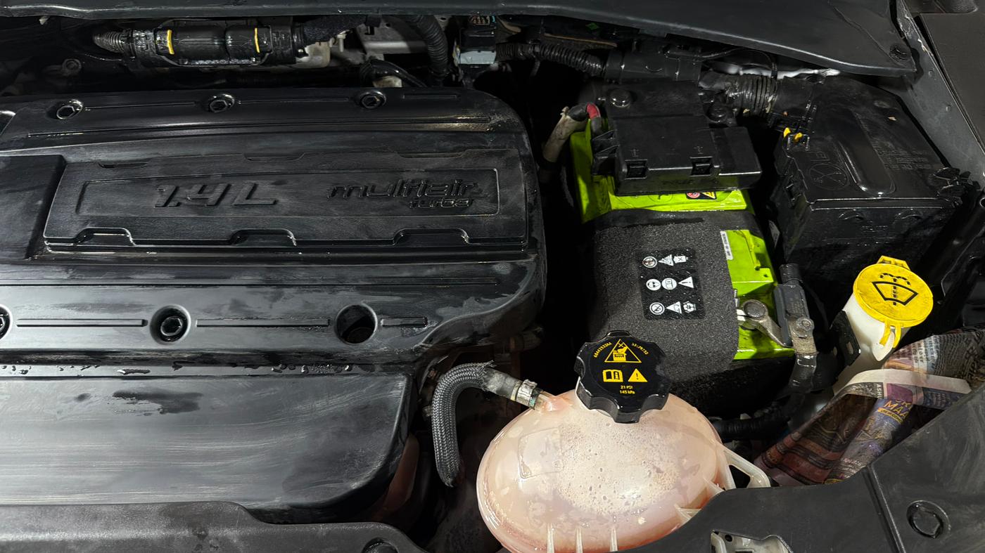 2019 Jeep Compass LIMITED 1.4 PETROL AT, Petrol, Automatic, 20,290 km, Engine View - Left