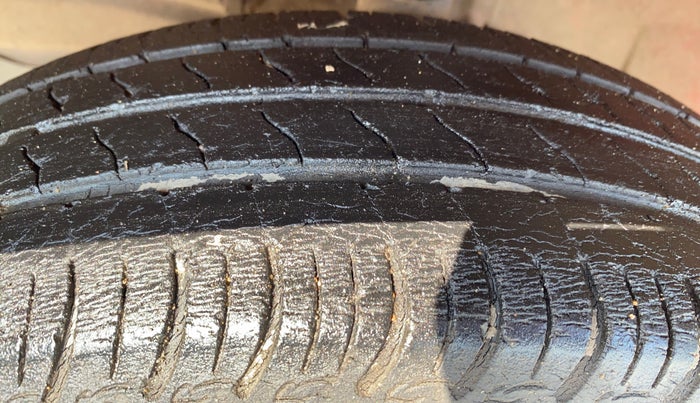 2019 Maruti S PRESSO VXI, Petrol, Manual, 49,933 km, Left Front Tyre Tread