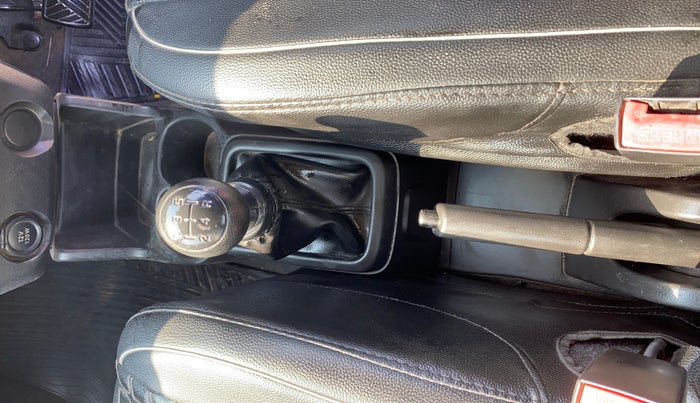 2019 Maruti S PRESSO VXI, Petrol, Manual, 49,933 km, Gear Lever