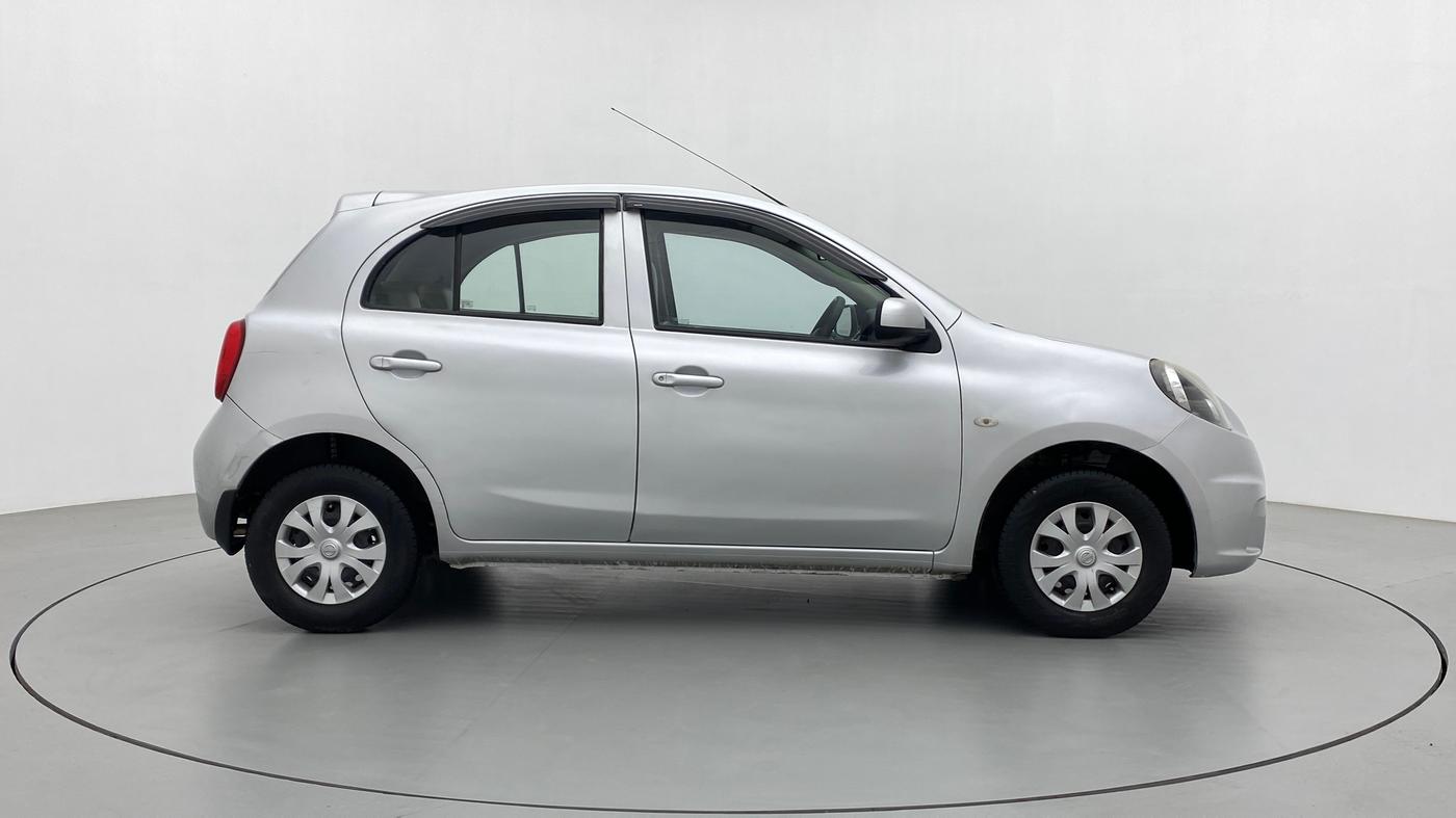 2017 Nissan Micra Active XV, Petrol, Manual, 77,537 km, Right Side View