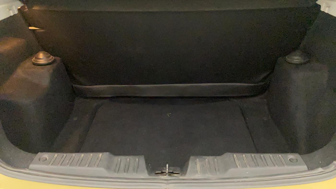2020 Tata ALTROZ XZ PETROL, Petrol, Manual, 23,919 km, Boot Inside