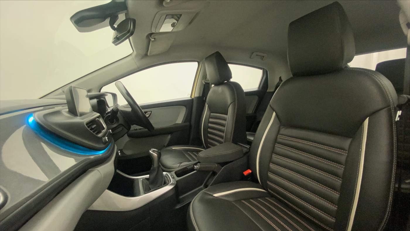 2020 Tata ALTROZ XZ PETROL, Petrol, Manual, 23,919 km, Right Side Front Door Cabin