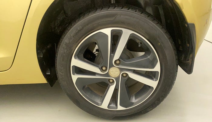 2020 Tata ALTROZ XZ PETROL, Petrol, Manual, 23,919 km, Left Rear Wheel