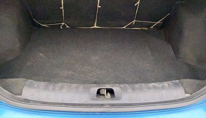 2013 Maruti Swift Dzire VXI, Petrol, Manual, 93,066 km, Boot Inside