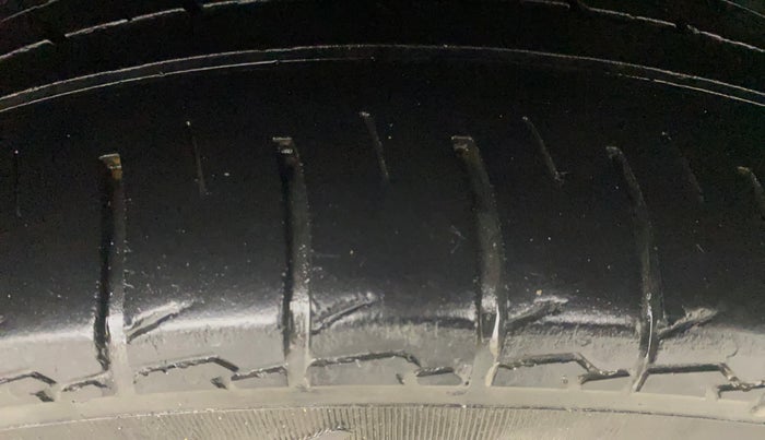 2015 Hyundai Elite i20 ASTA 1.2, Petrol, Manual, 42,962 km, Left Rear Tyre Tread