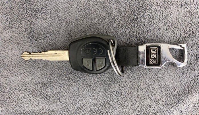 2021 Maruti Swift VXI AMT, Petrol, Automatic, 37,456 km, Key Close Up