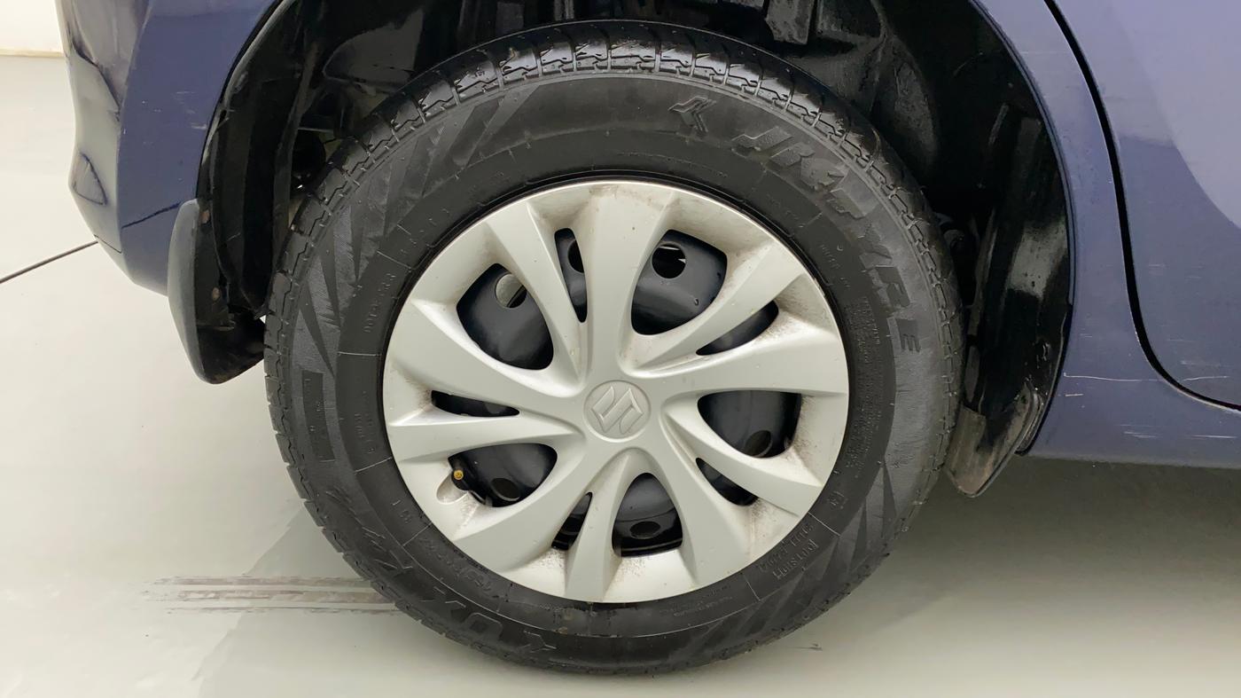2021 Maruti Swift VXI AMT, Petrol, Automatic, 37,456 km, Right Rear Wheel
