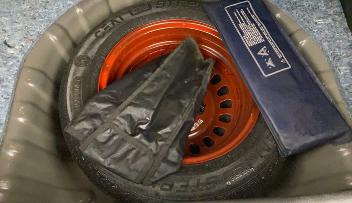 2022 Nissan MAGNITE XL, Petrol, Manual, 45,858 km, Spare Tyre