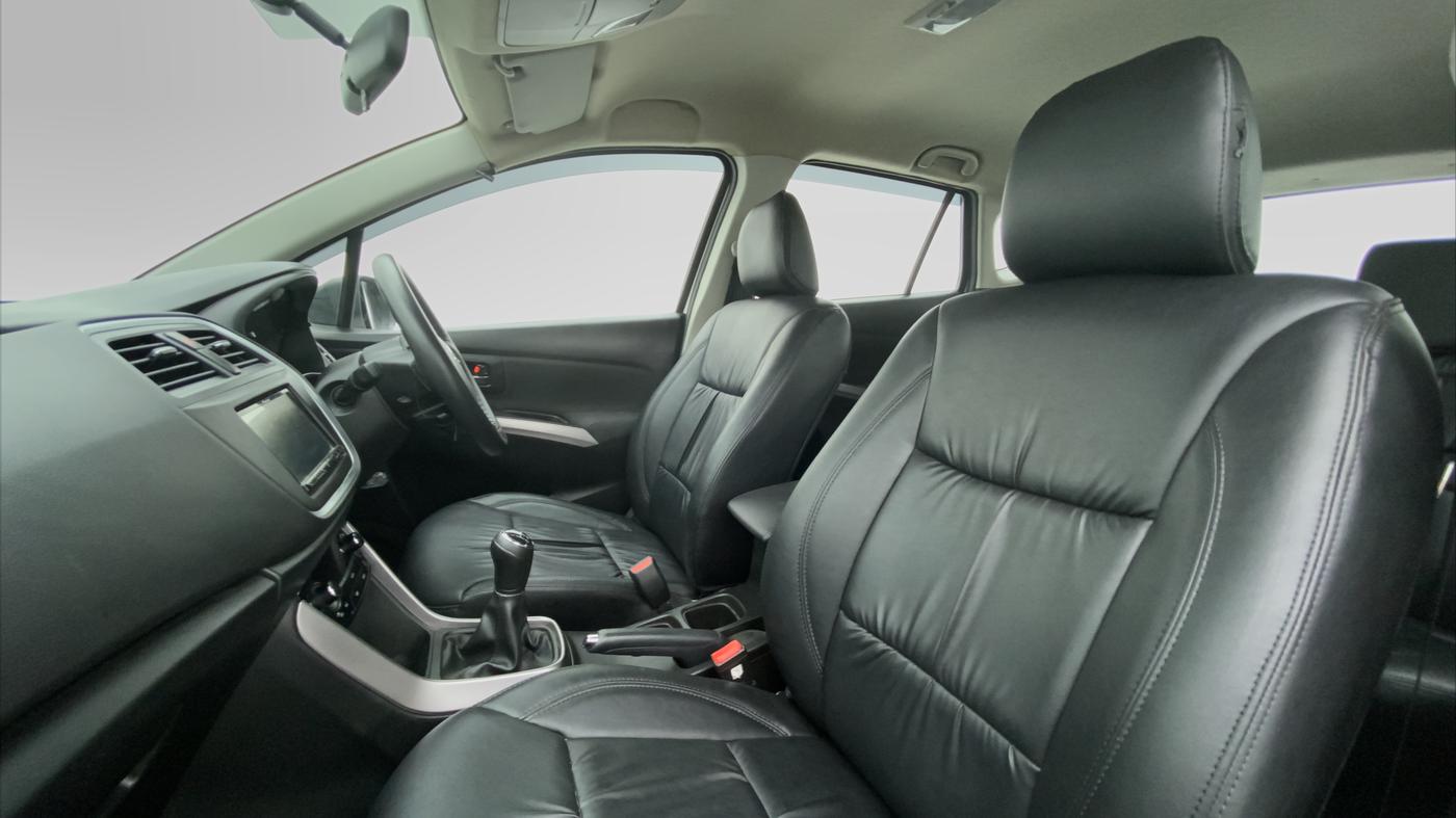 2019 Maruti S Cross DELTA SHVS, Diesel, Manual, 15,748 km, Right Side Front Door Cabin