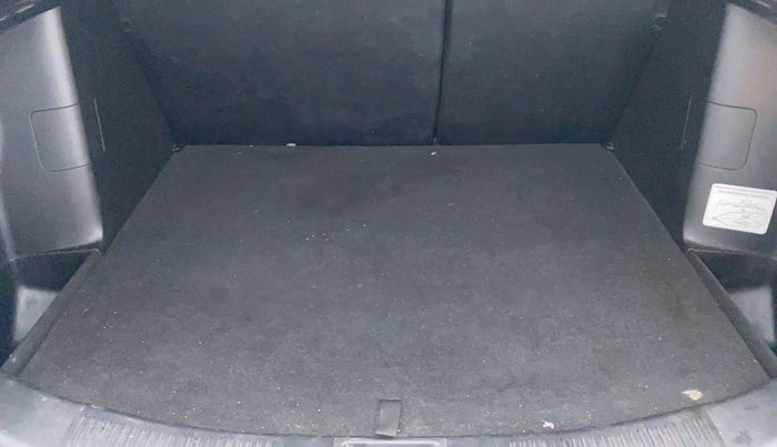 2019 Maruti S Cross DELTA SHVS, Diesel, Manual, 15,748 km, Boot Inside