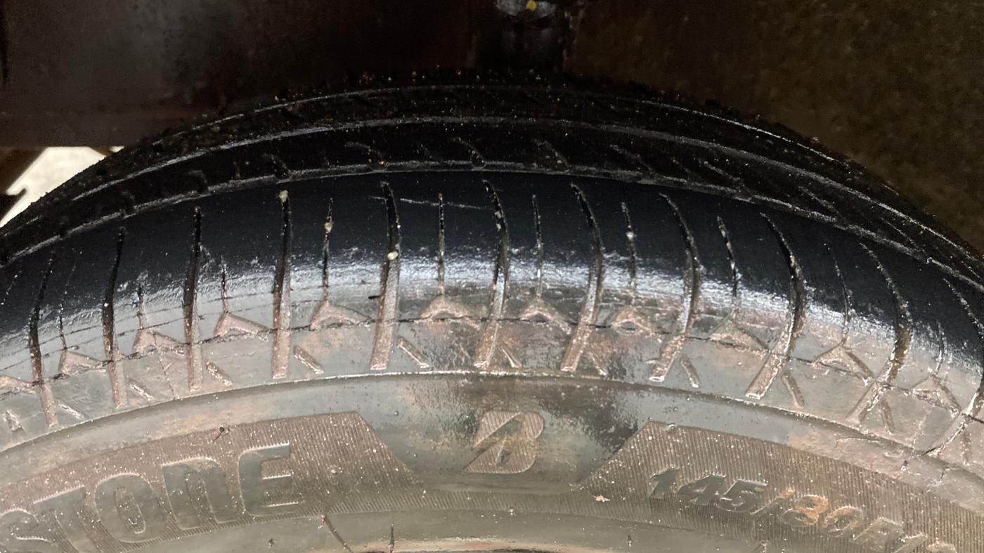 2017 Hyundai Eon ERA PLUS (O), Petrol, Manual, 51,537 km, Left Front Tyre Tread