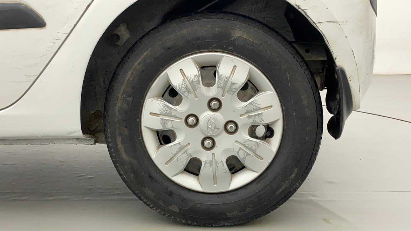 2010 Hyundai i10 SPORTZ 1.2, Petrol, Manual, 30,182 km, Left Rear Wheel