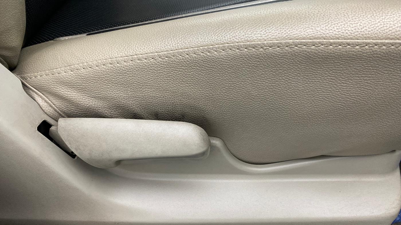 2015 Maruti Celerio ZXI AMT, Petrol, Automatic, 36,806 km, Driver Side Adjustment Panel