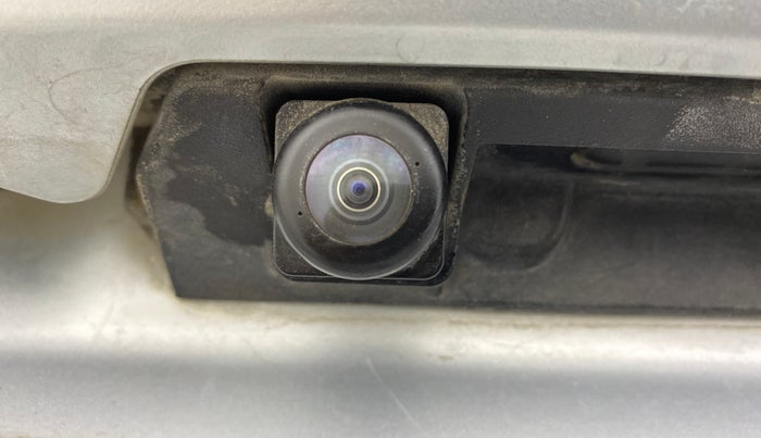 2022 Maruti Grand Vitara ALPHA SMART HYBRID ALLGRIP DUAL TONE, Petrol, Manual, 46,462 km, Parking Camera