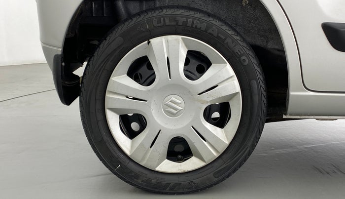 2017 Maruti Wagon R 1.0 VXI OPT AMT, Petrol, Automatic, 28,950 km, Right Rear Wheel