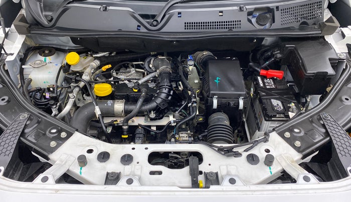 2022 Nissan MAGNITE XV TURBO CVT, Petrol, Automatic, 3,743 km, Open Bonet