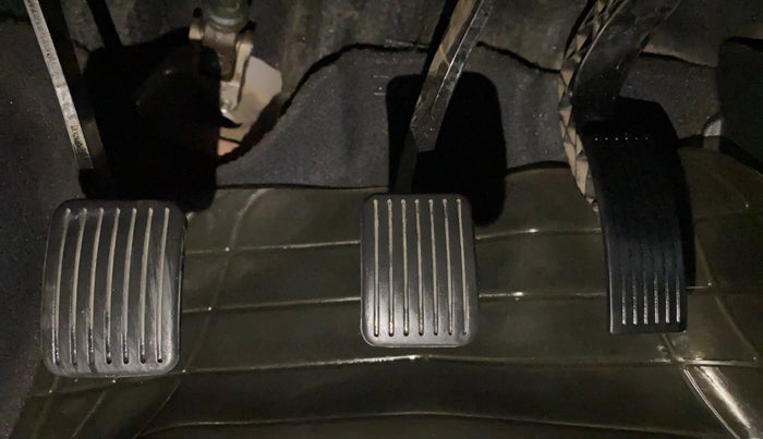 2016 Hyundai Grand i10 SPORTZ 1.2 KAPPA VTVT, Petrol, Manual, 70,780 km, Pedals